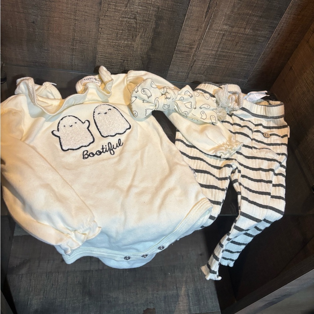 Holiday outfits for infant girl 0-3 months - Picture 3 of 10